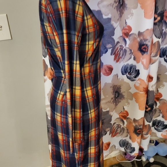 Plaid Mid Length Dress - Picture 3 of 5